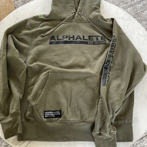 Alphalete sweater